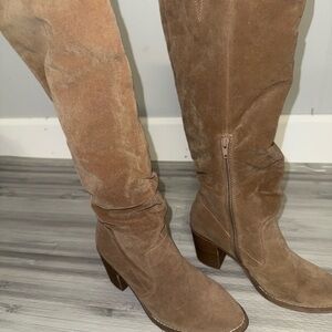 Suede Women’s tall boots size 8